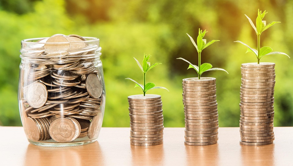 The Financial Benefits of Buying Your First Home with a Small Deposit
