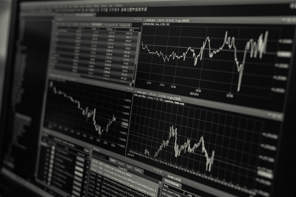 Maximize Your Returns: Smart Investment Choices for Generating Passive Income by 2025